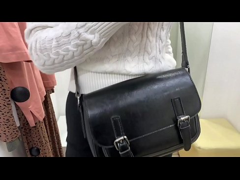 ❤️ Публична мастурбация на младата кучка FeralBerry с вибратор в стаята за обличане ❤️ Руско порно в bg.mkdou33miass.ru ☑